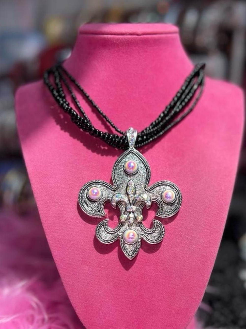 Fleur-de-Lis Silver Pendant Necklace with Pink Pearls